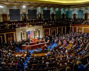 Washington, DC., USA, January 3, 2017 Members of the 115th congress and their familes mingle on the house floor while attending the joint session on the opening day of the current